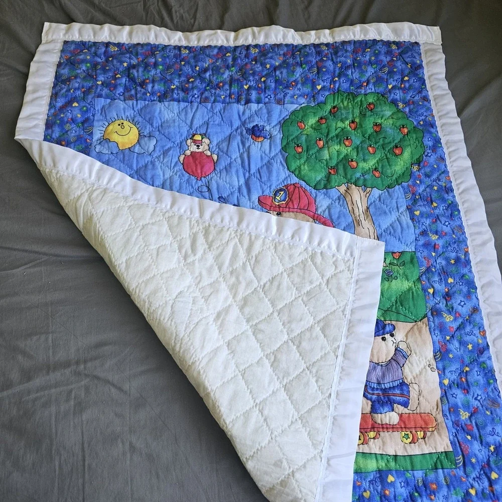 Quilted Baby Blanket Animals Skateboarding Scooter Blue Satin Trim 41X35 Blue